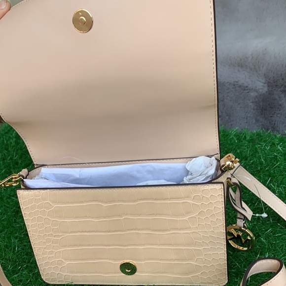 Michael Kors Mercer Sm clutch XBODY Buff - Picture 5 of 14